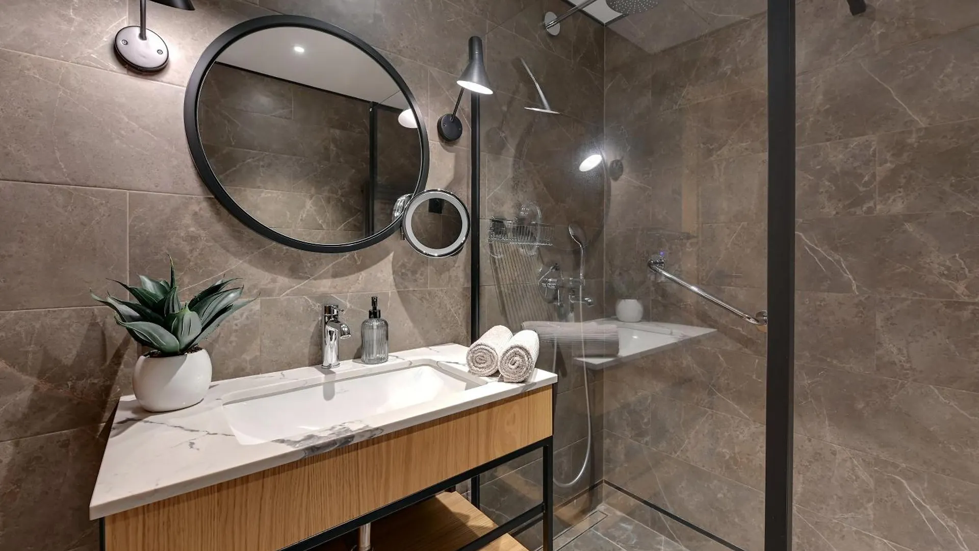 Deo Plaza Premium Apartments & Spa Gdaňsk 0*,  Polsko